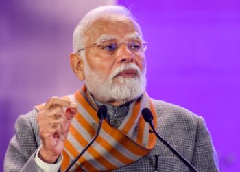 पीएम मोदी ने 8वें वेतन आयोग को दी मंजूरी, 2026 से लागू होने की संभावना