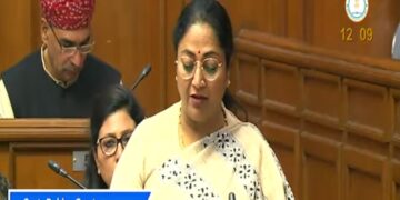 AAP सरकार के दौरान अनियमितताओं पर दिल्ली विधानसभा में शराब नीति पर CAG रिपोर्ट विवरण की जाँच करें