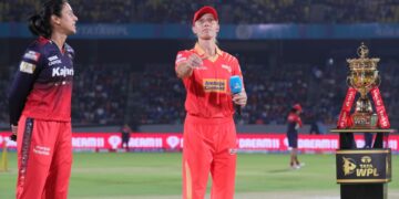 GG VS RCB: DEANDRA DOTTIN ने अपनी WPL की शुरुआत की, गुजरात का नाम पांच डेब्यूटेंट्स, पेरी फिट फॉर बेंगलुरु