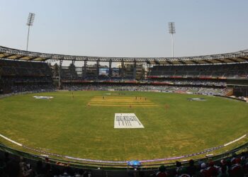 IND VS ENG 5TH T20I पिच रिपोर्ट: Wankhede Stadium, Mumbai में सरफेस फाइनल मैच के लिए कैसे खेलेंगे?