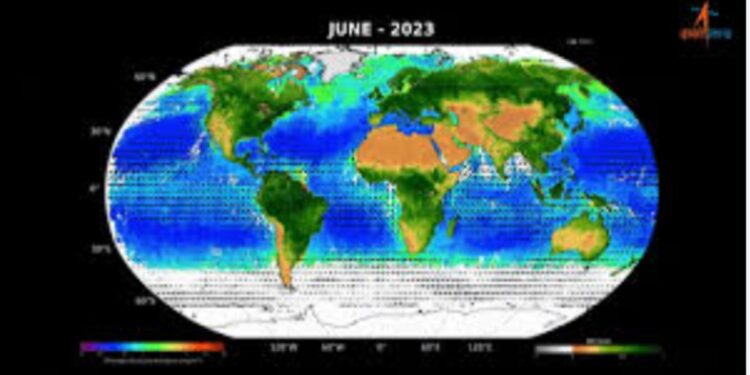 ISRO का EOS-06 सैटेलाइट वैश्विक स्तर पर फाइटोप्लांकटन एकाग्रता को कैप्चर करता है