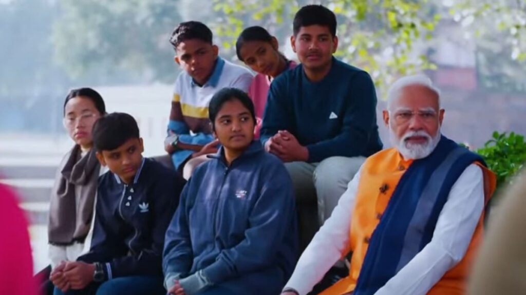 Pariksha Pe Charcha 2025: PM मोदी ने छात्रों को आहार में सुपरफूड को शामिल करने की सलाह दी; खाने और बचने के लिए खाद्य पदार्थों को जानें