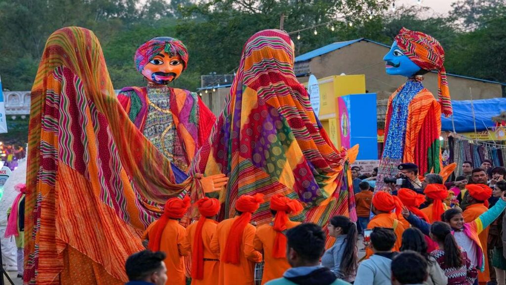 Surajkund Mela 2025 कल शुरू करने के लिए, दिल्ली मेट्रो 17-दिवसीय शिल्प मेले के लिए टिकटों की बिक्री शुरू करता है