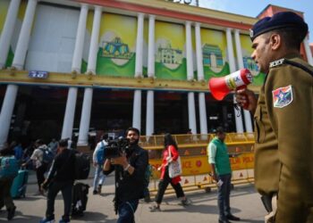 आरपीएफ रेलवे संपत्तियों के बर्बरता के खिलाफ चेतावनी देता है, यहां क्या हो सकता है अगर लोग इस तरह के 'कृत्यों' का सहारा लेते हैं