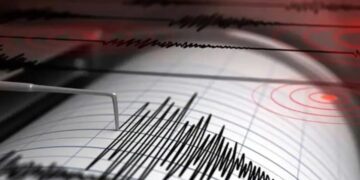 इंडोनेशिया के सुलावेसी द्वीप के पास परिमाण का भूकंप 6.1 स्ट्राइक