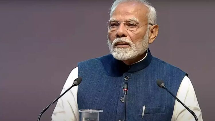 दुनिया को एआई के लिए संसाधनों और प्रतिभा को एक साथ खींचना चाहिए: पेरिस में पीएम मोदी