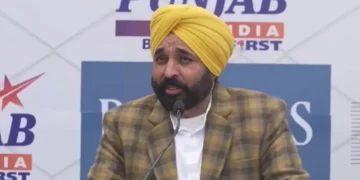 पंजाब न्यूज: सीएम भागवंत मान ने वड्डा ग़लुघारा के शहीदों को श्रद्धांजलि दी