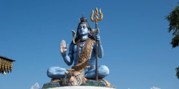 महा शिव्रात्रि 2025: यहां शिवरात्रि और महा शिवरात्रि के बीच अंतर देखें