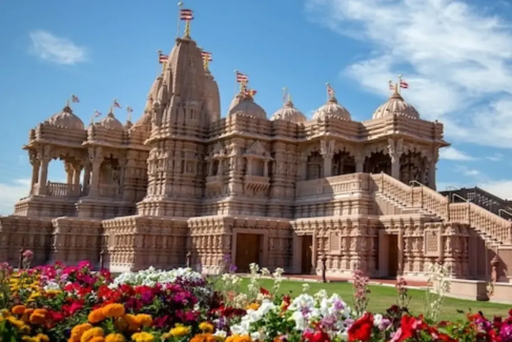 MEA अमेरिकी हिंदू मंदिर बर्बरता के लिए न्याय की मांग करता है, धार्मिक स्थलों की सुरक्षा के लिए कहता है