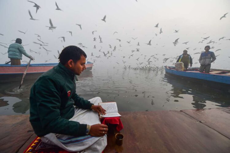 दिल्ली सरकार ने पर्यटन को बढ़ावा देने के लिए सौर-संचालित नौका, क्रूज सेवा के साथ यमुना नदी को पुनर्जीवित करने की योजना बनाई है
