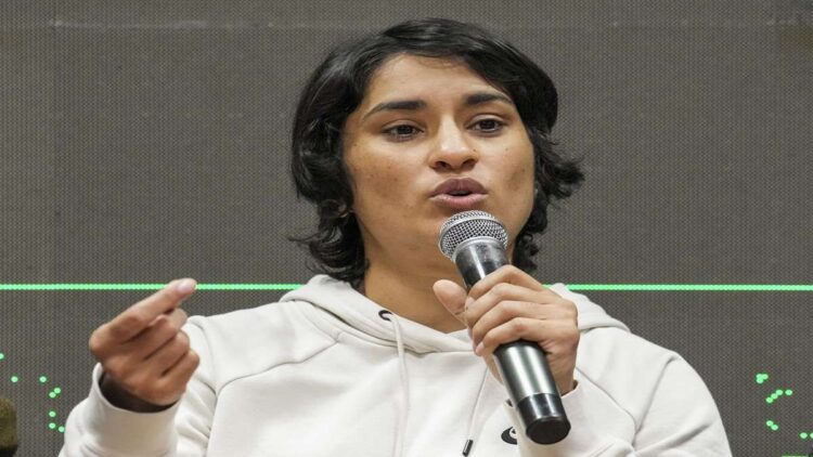विनेश फोगट, पहलवान-राजनेतावादी, हरियाणा सरकार के विकल्प के बाद 4 करोड़ रुपये का नकद पुरस्कार चुनता है