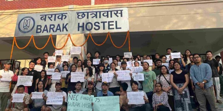 पूर्वोत्तर के छात्र जेएनयू के बराक हॉस्टल में 75 प्रतिशत आरक्षण की मांग करते हैं