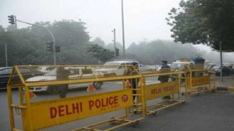 दिल्ली की चालान अराजकता: लंबित निजी वाहनों के खिलाफ 1.7 करोड़ ट्रैफ़िक जुर्माना | विवरण