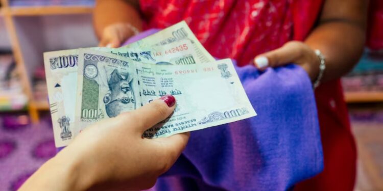 दिल्ली सरकार सभी श्रमिकों की न्यूनतम मजदूरी बढ़ाती है | यहां संशोधित वेतन की जाँच करें