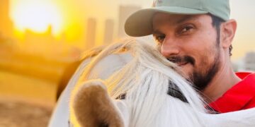एक बार एक कैब ड्राइवर और वेटर, इस अभिनेता ने अजय देवगन के साथ एक सुपरहिट दिया, बाद में उसे अपना घर बेचना पड़ा