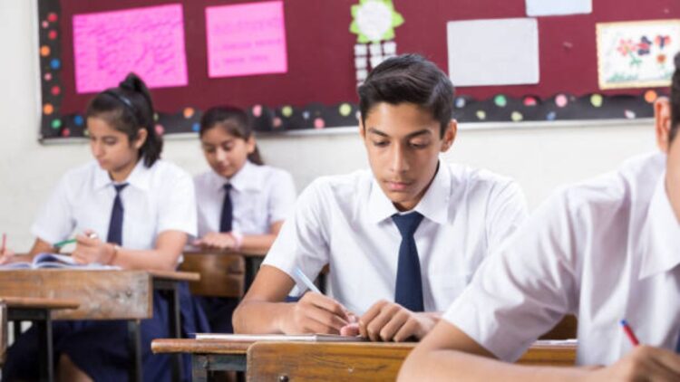 समग्र प्रगति कार्ड (HPC) क्या है? उन राज्यों की सूची जो अभी तक इन कार्डों को अपनाने के लिए हैं