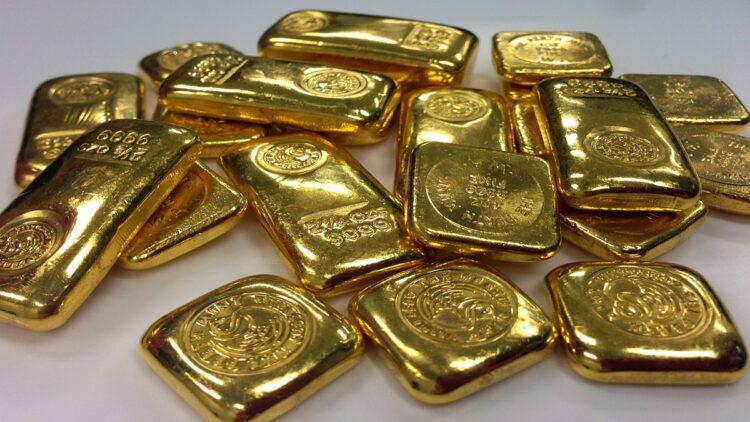 MCX और COMEX पर सभी समय के उच्च स्तर को चिह्नित करते हुए, 2025 में सोने का लाभ लगभग 25 प्रतिशत है