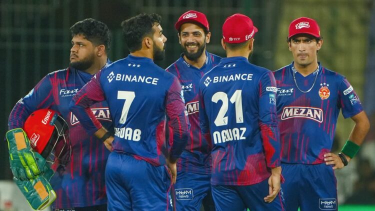 कैप्टन शादब ने इस्लामाबाद यूनाइटेड स्क्रिप्ट PSL इतिहास के रूप में सामने से लीड की, 2025 में 4 वीं सीधी जीत दर्ज की