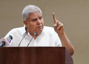 न्यायपालिका में वीपी ढंखर का ताजा साल्वो: 'संविधान लोगों के लिए है, जो चुने गए हैं वे परम मास्टर्स हैं'