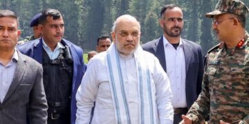 सभी पाकिस्तानियों को वापस भेजें: अमित शाह ने मुख्यमंत्रियों को पहलगम अटैक के बाद