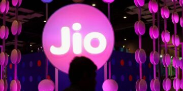 Jio डेटा प्रेमी सतर्क! 72 दिनों के लिए 164GB, इस सस्ती योजना में मुफ्त हॉटस्टार!