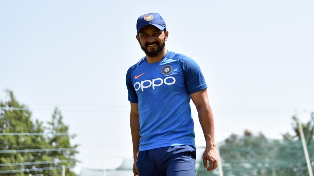 2024 में सेवानिवृत्त हुए भारतीय क्रिकेटर केदार जाधव, मुंबई में भाजपा में शामिल हुए