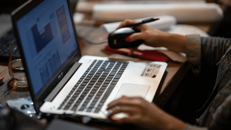 ICAI CA एडमिट कार्ड 2025 Eservices.icai.org पर जारी किया गया: मई इंटर एंड फाइनल परीक्षाओं के लिए हॉल टिकट डाउनलोड करने के लिए चरणों की जाँच करें