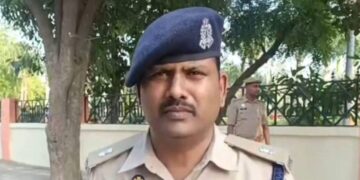 KANPUR: आरोपी ने स्टेशन के अंदर पुलिस पर हमला किया, दो अधिकारी घायल हो गए