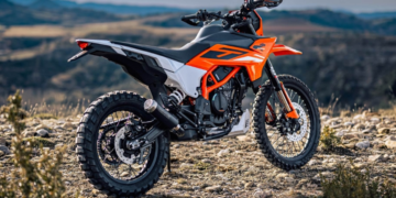 KTM 390 एंडुरो आर इंडिया लॉन्च 11 अप्रैल के लिए सेट: एक नया ऑफ-रोड युग शुरू होता है