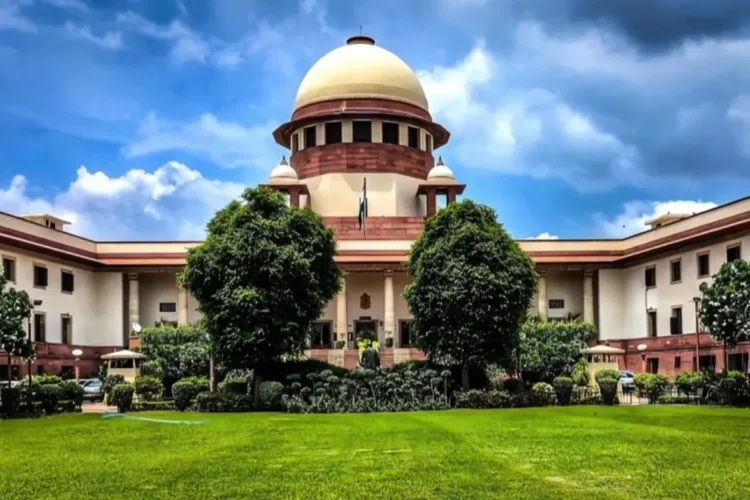 WAQF अधिनियम: सुप्रीम कोर्ट सेंटर के बाद संशोधित WAQF कानून पर अंतरिम आदेश को प्रभावित करता है, राज्य अधिक समय की तलाश करते हैं
