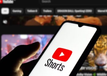 YouTube शॉर्ट्स आपके स्क्रॉलिंग समय को सीमित कर सकते हैं: यहां उपयोगकर्ताओं के लिए इसका क्या मतलब है