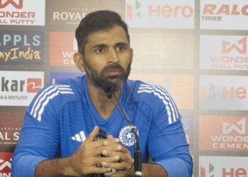 अभिषेक नायर और टी दिलीप बर्खास्त? BCCI अभी तक आधिकारिक पुष्टि जारी करने के लिए
