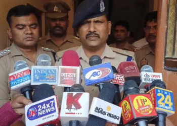 कनपुर में दुखद अपराध: बेटा ने प्रेम विवाह का विरोध करने के लिए मां को चाकू मार दिया