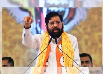 काम के बारे में बात करें ': इकनथ शिंदे ने थैकेरे रीयूनियन टॉक के बीच बढ़ते राजनीतिक गर्मी के बीच कहा