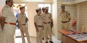 ग्रेटर नोएडा: प्राधिकरण टीम पर माफिया हमले के खनन के बाद पुलिस चौकी के कर्मचारी निलंबित कर दिए गए