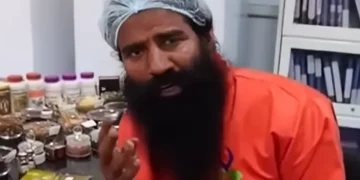 दिल्ली उच्च न्यायालय ने रामदेव को 'शारबत जिहाद' टिप्पणी पर आलोचना की, तत्काल कार्रवाई का आदेश दिया