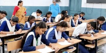 दिल्ली सरकार डमी स्कूली शिक्षा पर दरारें; 10 स्कूलों ने नोटिस की सेवा की, डी-मान्यता प्रक्रिया शुरू होती है