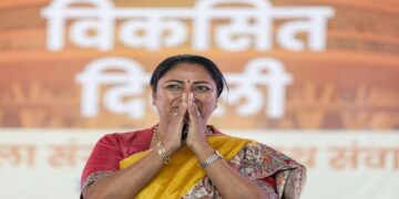 दिल्ली सरकार ने अगले 25 दिनों में 70 आयुशमैन अरोग्या मंदिरों को लॉन्च करने के लिए मोहल्ला क्लीनिक को बंद कर दिया: स्रोत: स्रोत