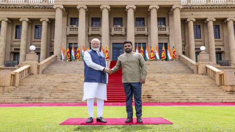 पीएम मोदी ने श्रीलंकाई अध्यक्ष के साथ मछुआरों का मुद्दा उठाया, 'मानवीय दृष्टिकोण पर सहमत' वीडियो