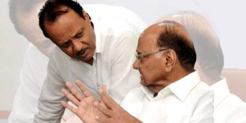 शरद और अजीत पवार की गुप्त बैठकों ने पुनर्मिलन की बज़ को स्पार्क किया: क्या अंकल और भतीजे सामंजस्य करेंगे?