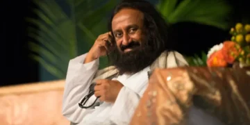 श्री श्री रवि शंकर टिप्स: वासना से अधिक? गुरुदेव ने खुलासा किया कि अपने दिमाग को कैसे मुक्त किया जाए