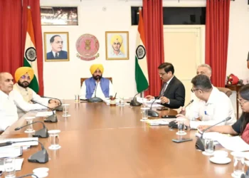 सीएम ने जीओएम को श्री गुरु तेग बहादुर जी के 350 वें शहादत दिवस के स्मरण के लिए घटनाओं की देखरेख करने के लिए नेतृत्व किया