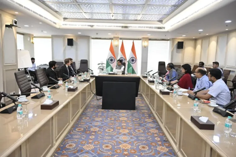 स्टारलिंक अधिकारी भारत प्रवेश योजनाओं पर चर्चा करने के लिए वाणिज्य मंत्री से मिलते हैं