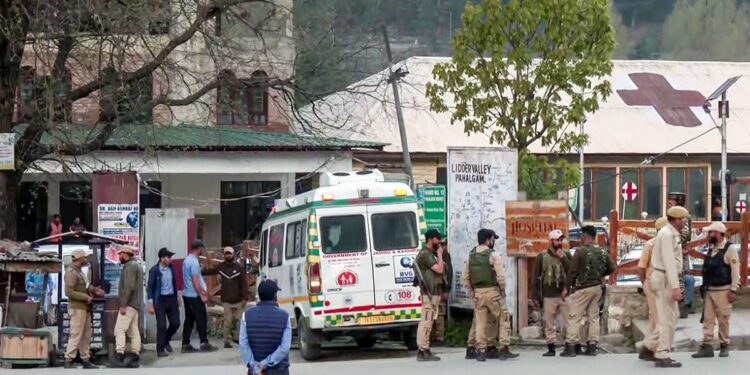 'हॉलो क्लेम ऑफ नॉर्मल': राहुल गांधी स्लैम्स सेंटर के रूप में आतंकवादी पाहलगाम में कम से कम 28 मारते हैं