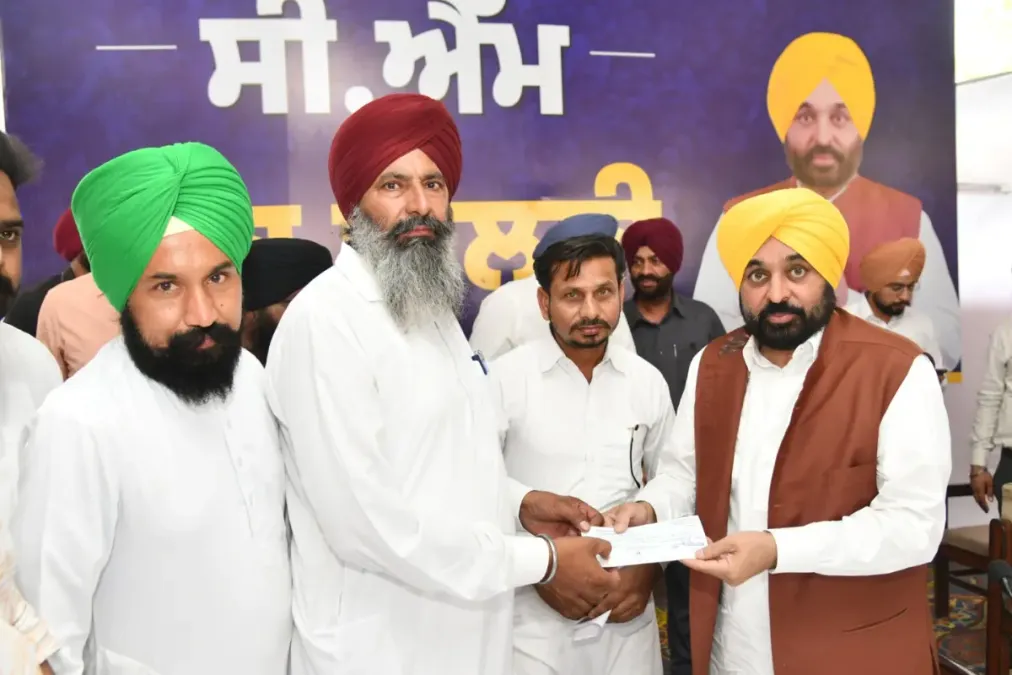 लोक मिलनिस का उद्देश्य गांवों के विकास को भरण देना और लोगों की शिकायतों का निवारण करना है: सीएम