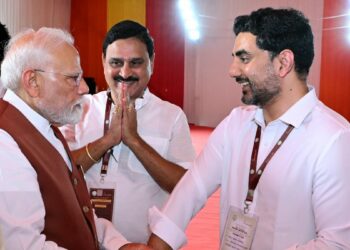 'भारत में एक नामो मिसाइल है': टीडीपी के नारा लोकेश ने पाकिस्तान को पम मोदी को चिल्लाने के साथ चेतावनी दी