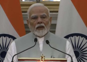 PAHALGAM हमले पर PM मोदी: आतंकवादियों के खिलाफ दृढ़ और निर्णायक कार्रवाई करने के लिए प्रतिबद्ध