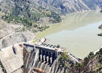 भारत सिंधु संधि निलंबन के बाद चेनब नदी पर बगलीहार बांध के माध्यम से पानी का प्रवाह में कटौती करता है: स्रोत