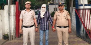 दिल्ली: व्यवसायी ने भैरॉन मंदिर के पास गोली मार दी, एक गिरफ्तार, किशोर हिरासत में लिया गया