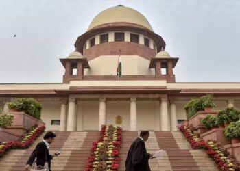 एससी ने पिलगाम आतंकी हमले के मद्देनजर पर्यटकों की सुरक्षा की मांग करने वाले पायल को खारिज कर दिया, याचिकाकर्ता को फटकार लगाते हुए